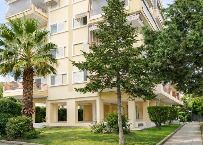 Lägenhet 3br 300mts From The Peraía