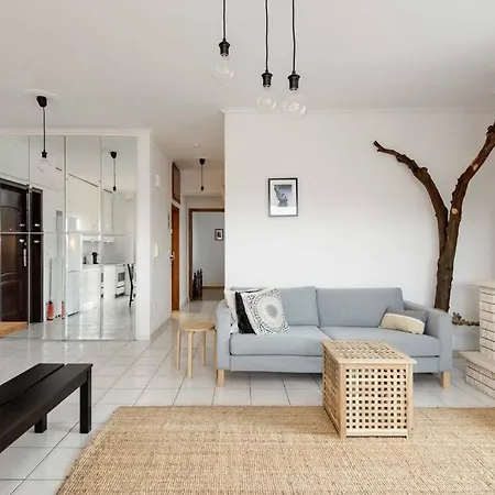 3br 300mts From The アパート *