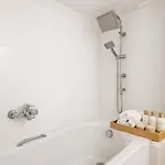 3br 300mts From The Peraía