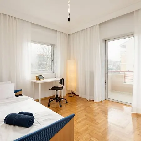 Апартаменты 3br 300mts From The