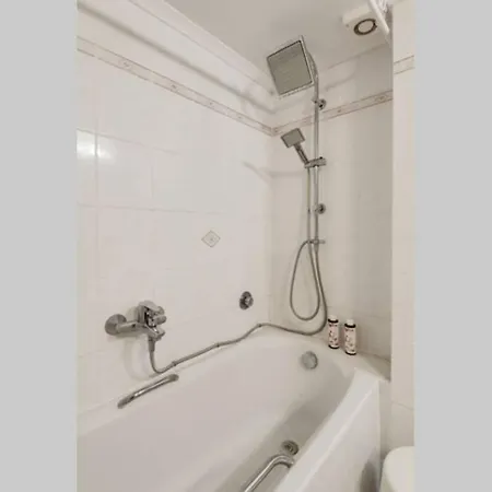 Апартаменты 3br 300mts From The